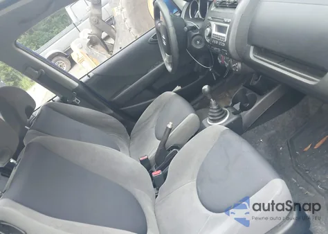 2007 Honda Fit Dx from USA, damaged, VIN JHMGD37247S805640